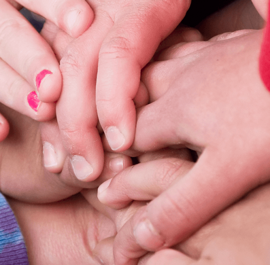 Kinder - Stiftung Pro UKBB - Spenden für Kinder - Stiftung für Kinder - kranken Kindern helfen - Stiftung für ein starkes Kinderspital - UKBB tanzt - Kinder unterstützen - Kindern helfen - Yann Sommer - Stiftung - Schweiz - Basel